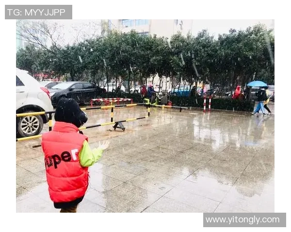 足球明星生日日记:回顾辉煌岁月与未来梦想的交汇时刻